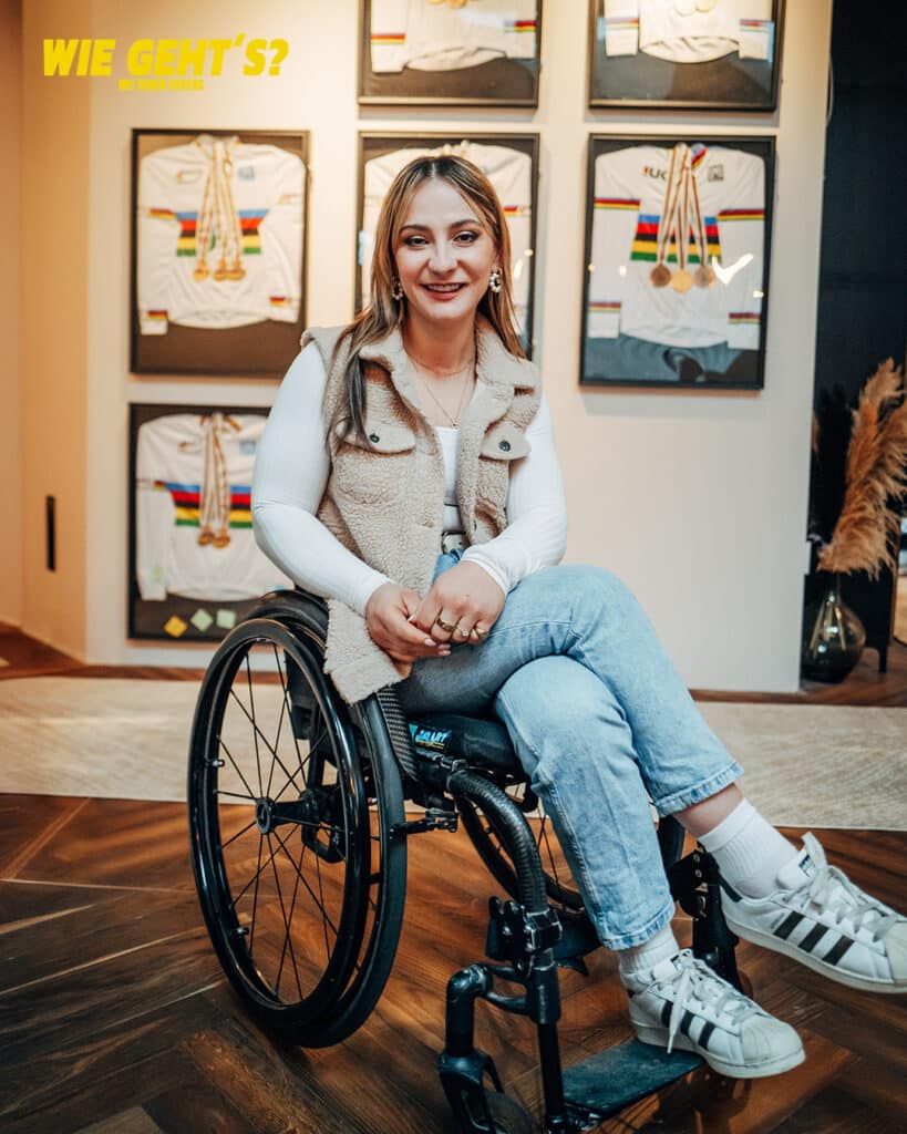 Kristina Vogel sitzt im Rollstuhl