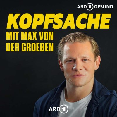 Portrait des Schauspielers Max von der Groeben vor dunklem Hintergrund mit dem Text 'KOPFSACHE MIT MAX VON DER GROEBEN'.